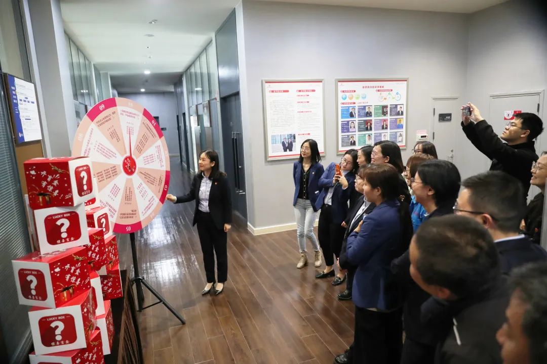 14167257.jpg 640 (1)(2).jpg